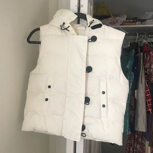 GAP puffer vest with hood